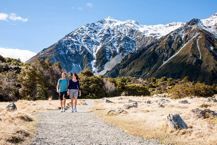 Couple hiking in New Zealand South Island